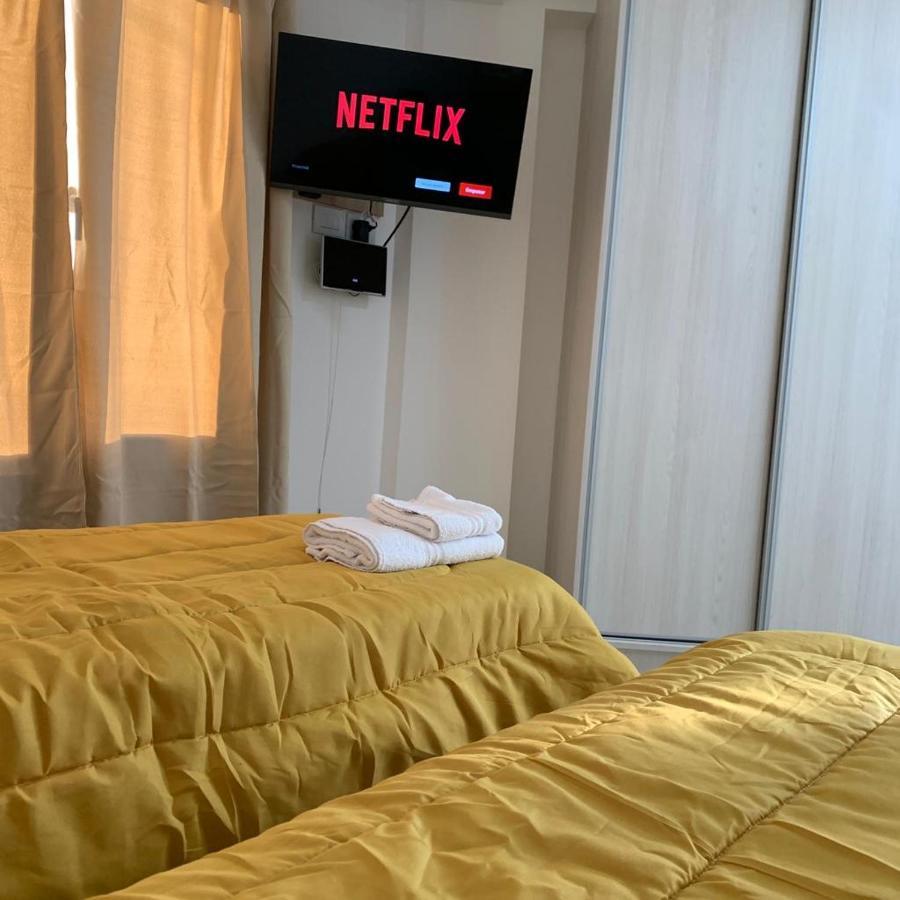 Happy Guest 50 *